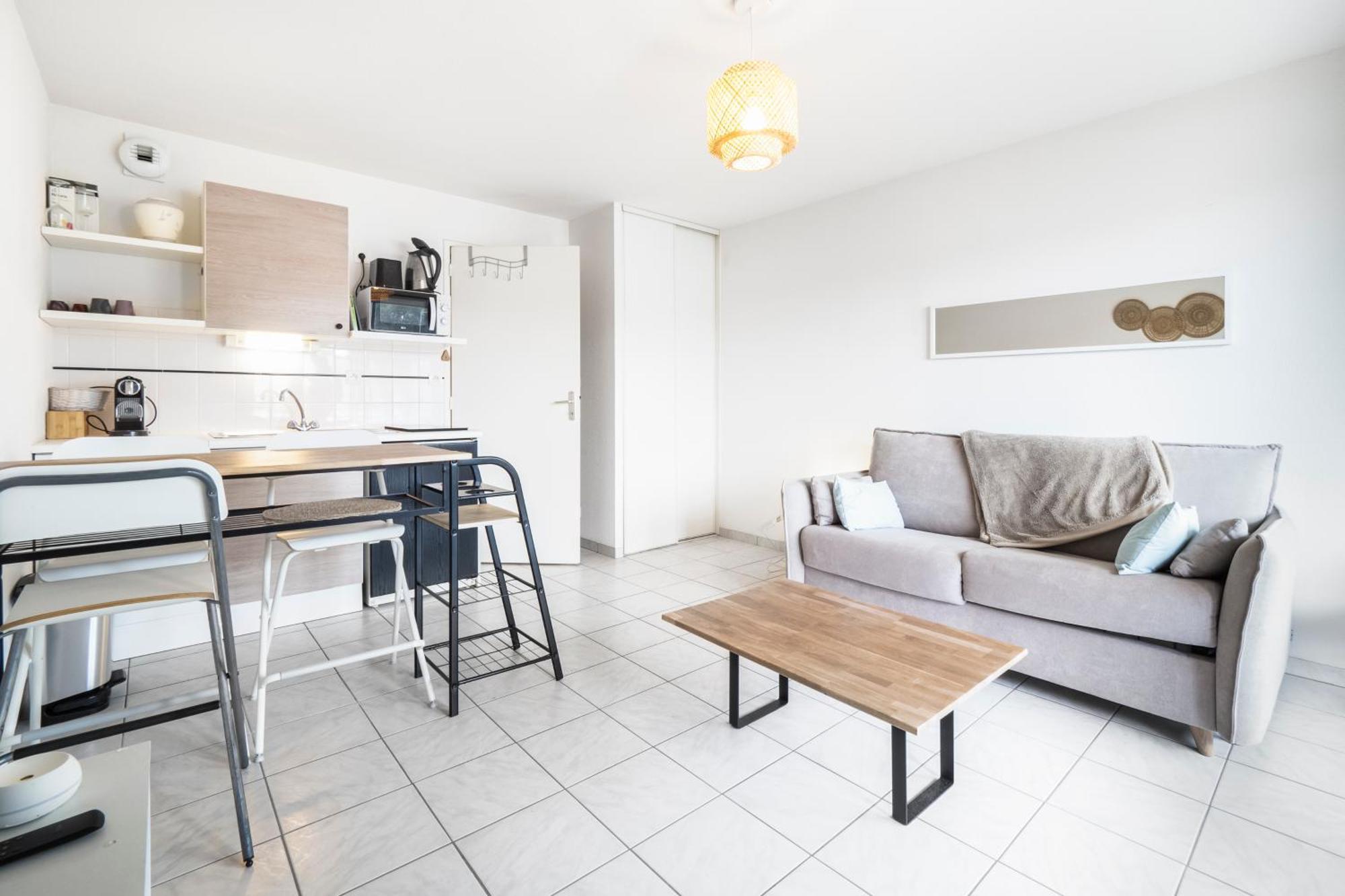 Les Roses, Studio Pornichet Exteriör bild